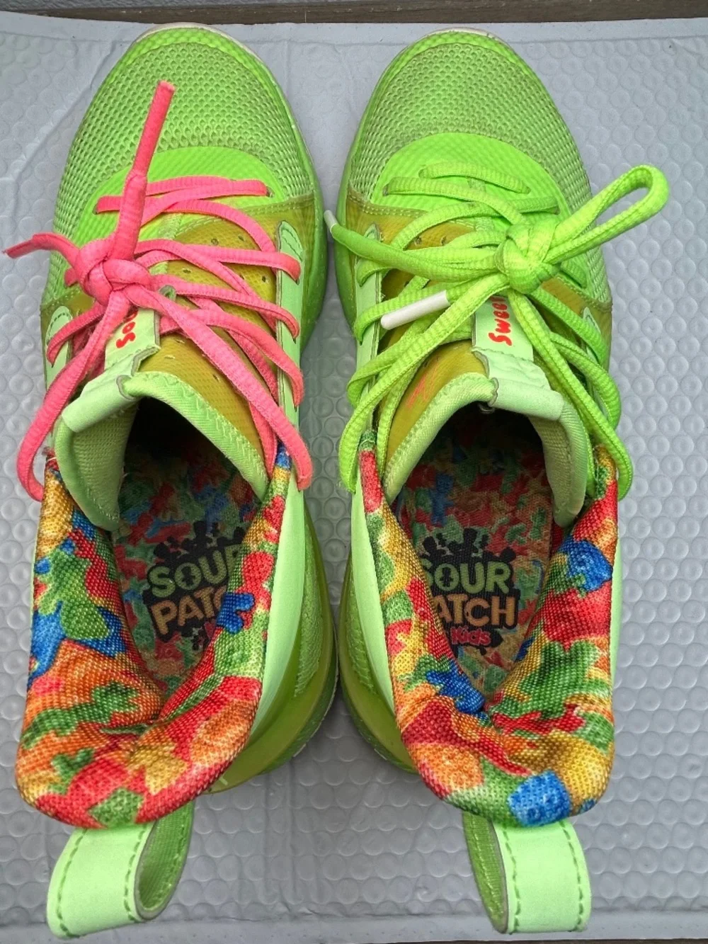 Under Armour Curry 7x Sour Patch Kids Lime Green Basketball Shoes Size 7Y Youth